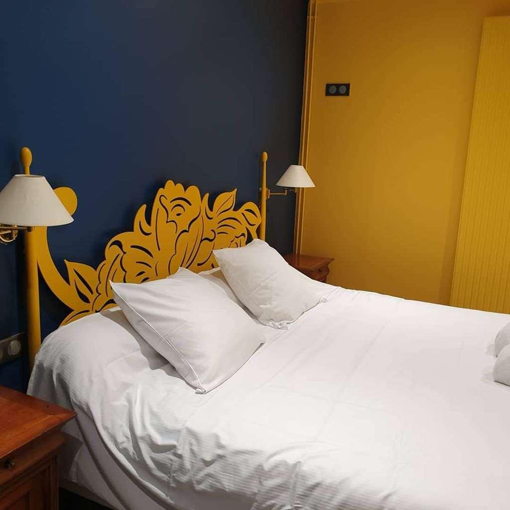 Logis Hôtel Le Rivage Gien Quarto foto